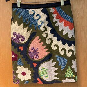 ANTHROPOLOGIE Sz 2 VANESSA VIRGINIA Tulipa Embroidered Green  Floral Midi Skirt